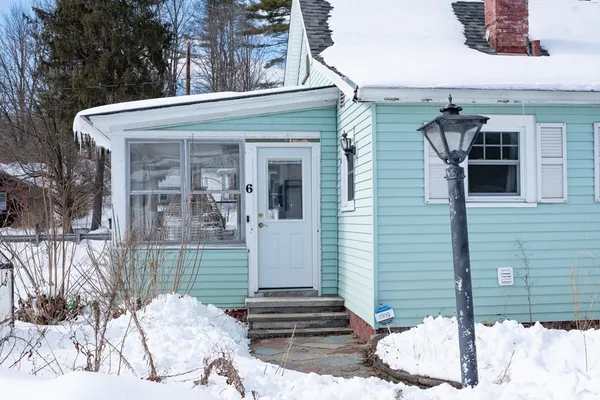 $274,000 | 6 Burrows Turnpike Road, Bernardston, MA 01337