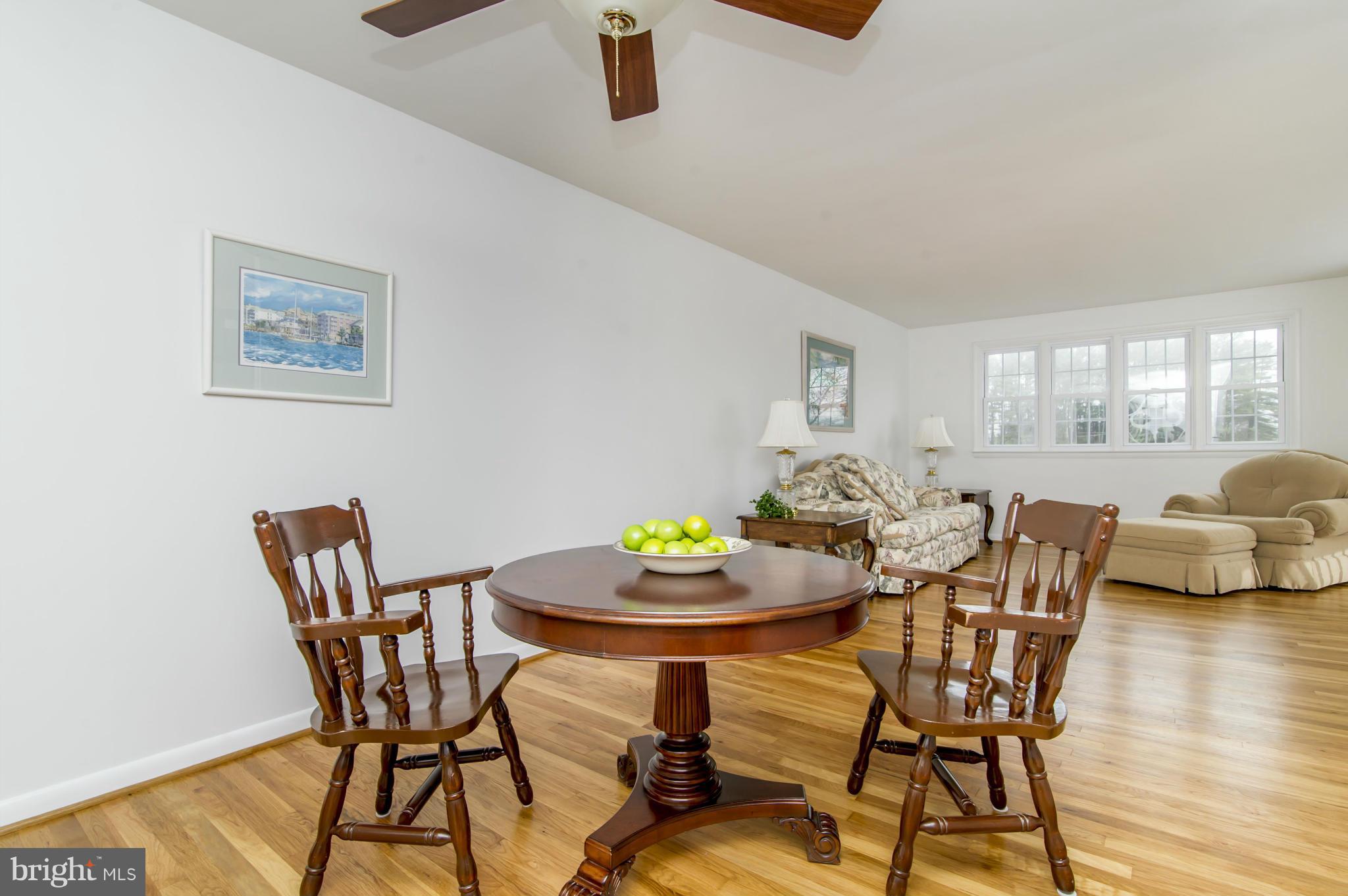 2004 Suffolk Road Finksburg, MD 21048 - Photo 7 of 29 Dining Room