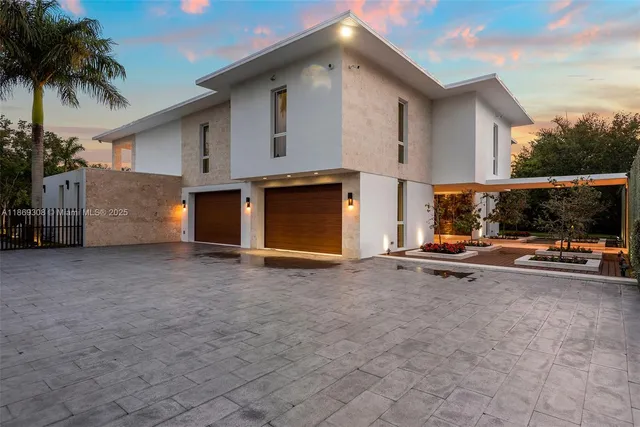 $64,950 | 7450 Southwest 102nd Street, Pinecrest, FL 33156