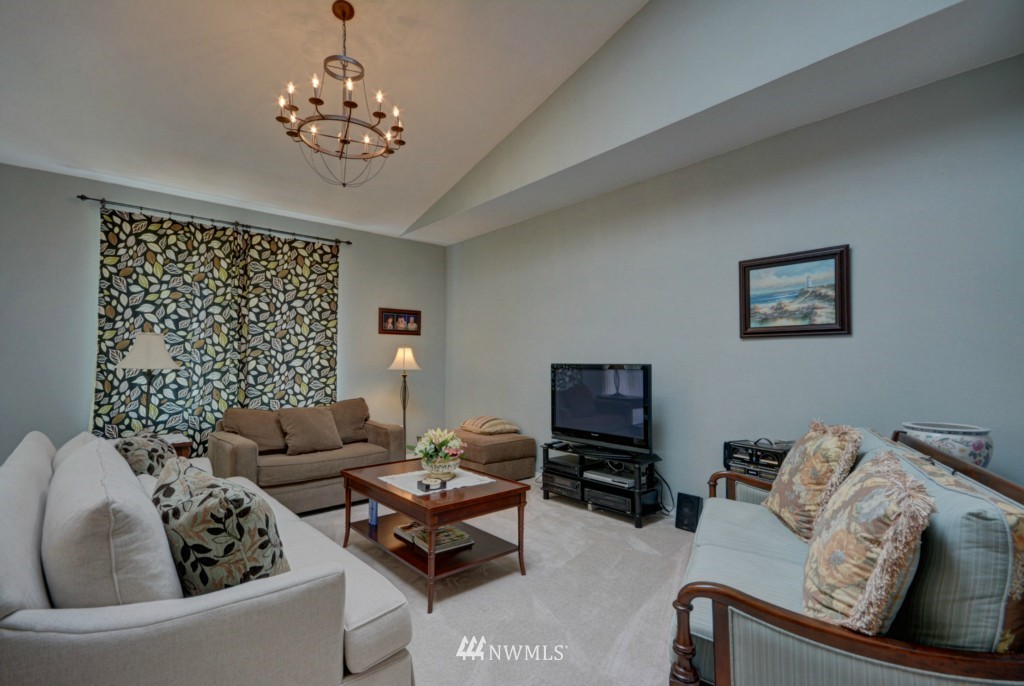 2205 North Reservation Road Oak Harbor, WA 98277 - Photo 6 of 24 Gallery Image 6