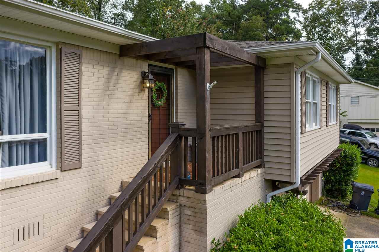 840 Comer Circle Birmingham, AL 35216 - Photo 5 of 32