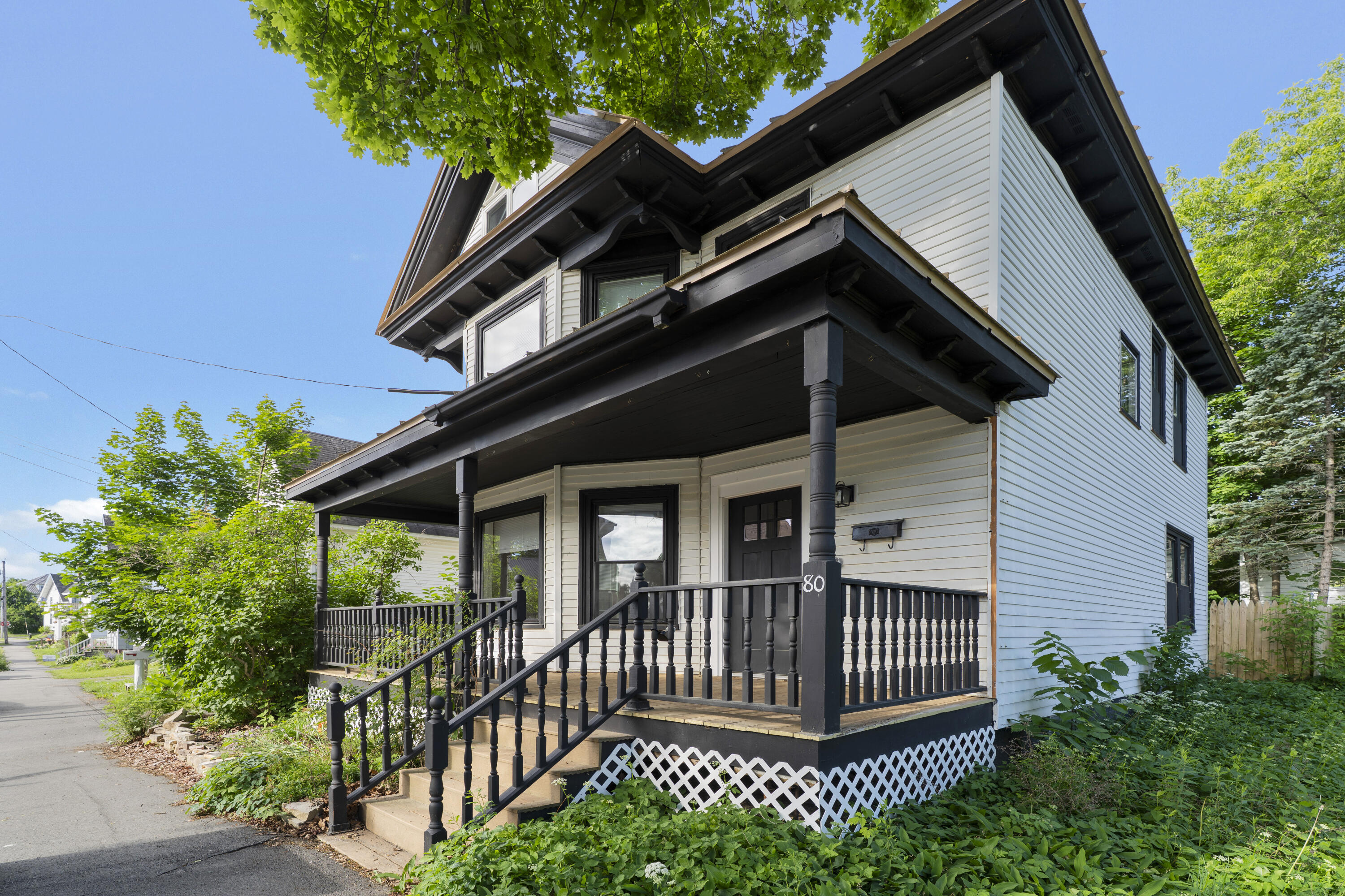 80 Pearl Street Bangor, ME 04401 - Photo 2 of 54 DSC08199
