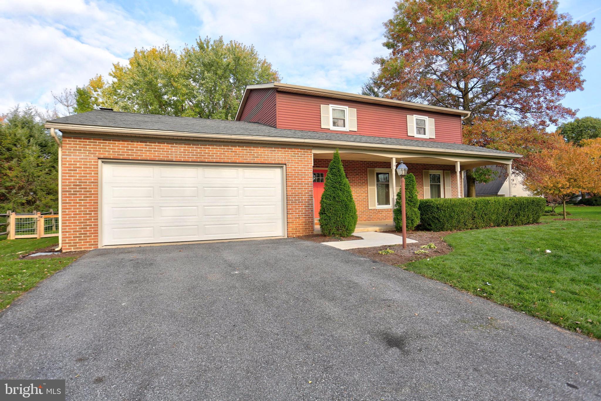 537 Millcross Road Lancaster, PA 17601 - Photo 2 of 35