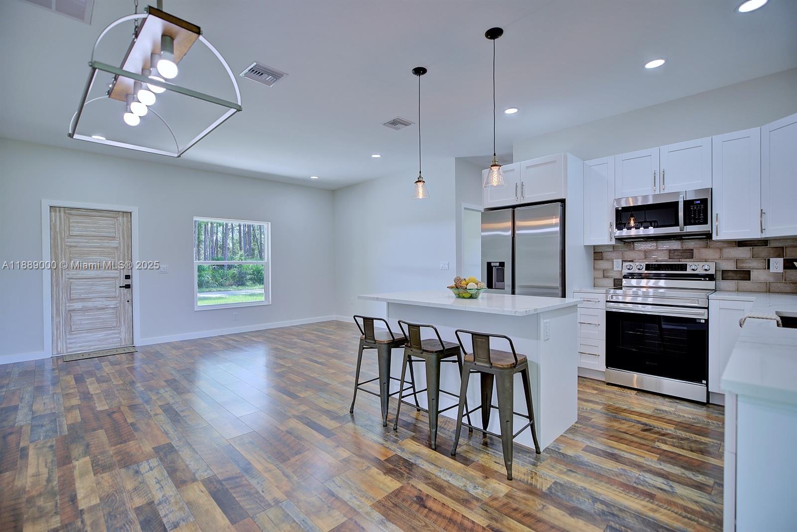 3518 Comet Terrace Sebring, FL 33872 - Photo 20 of 24