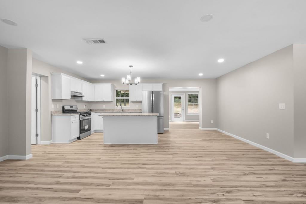 4200 Pinetree Drive Powder Springs, GA 30127 - Photo 10 of 37