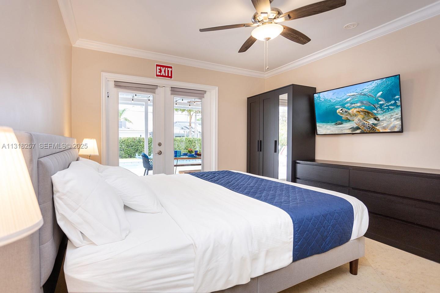 833 Washington Street Hollywood, FL 33019 - Photo 42 of 57