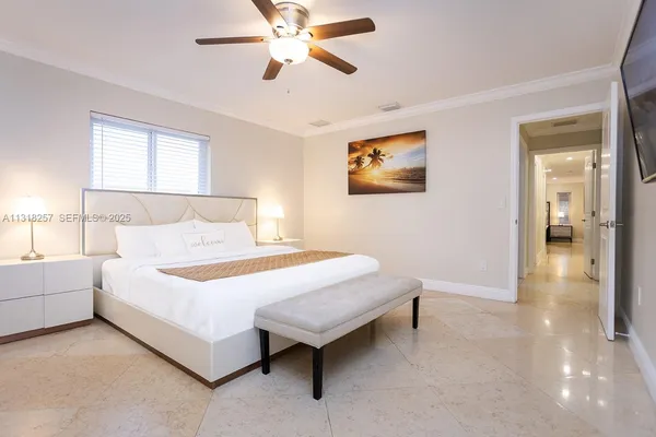 $12,500 | 833 Washington Street, Hollywood, FL 33019