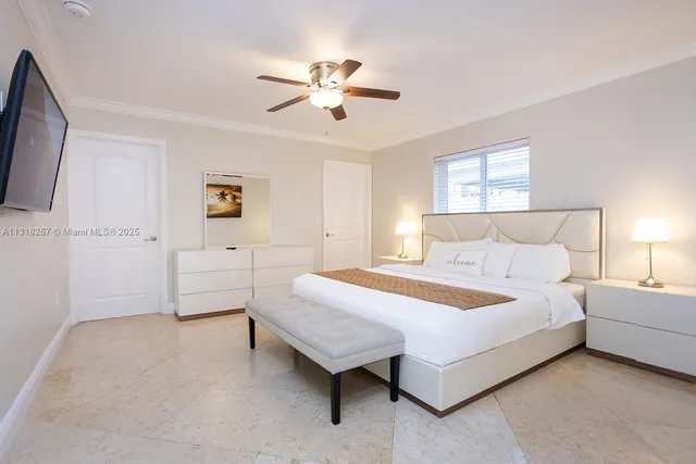 $12,500 | 833 Washington Street, Hollywood, FL 33019