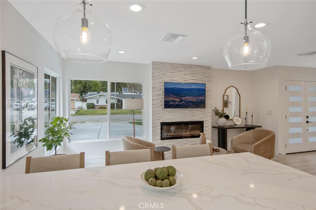 21140 Winterset Drive Saugus, CA 91350 - Photo 13 of 43