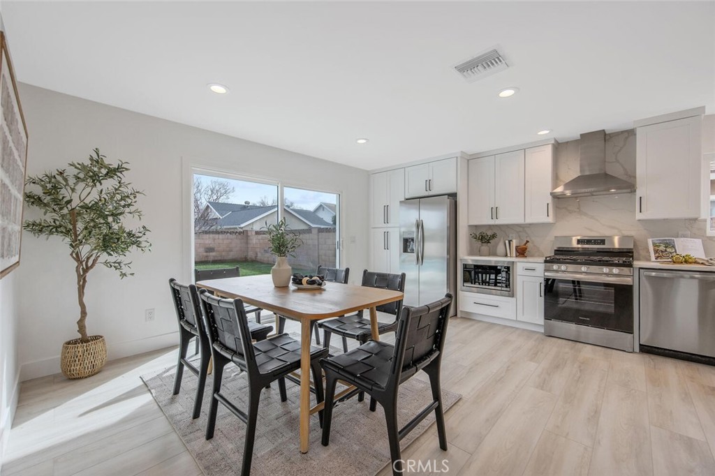 21140 Winterset Drive Saugus, CA 91350 - Photo 17 of 43