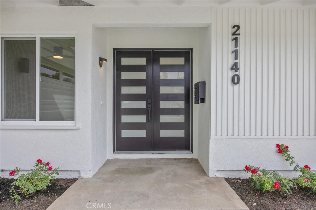 21140 Winterset Drive Saugus, CA 91350 - Photo 3 of 43