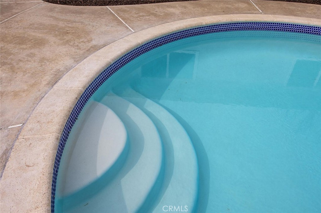 21140 Winterset Drive Saugus, CA 91350 - Photo 39 of 43