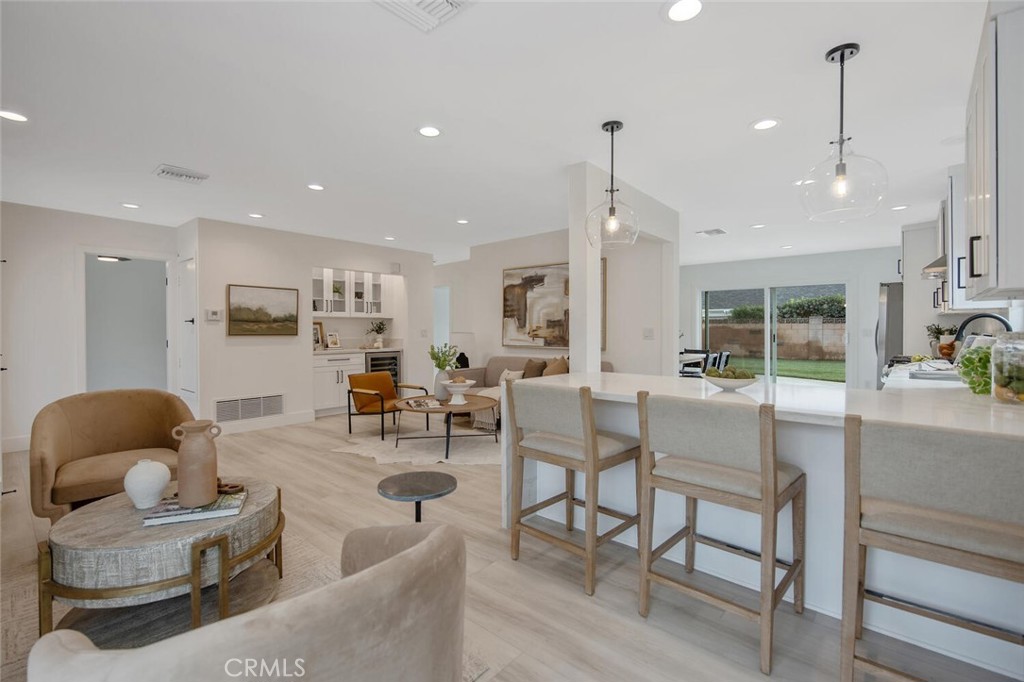 21140 Winterset Drive Saugus, CA 91350 - Photo 7 of 43