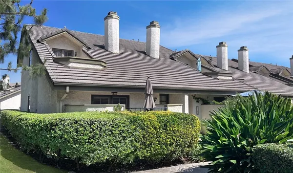 $487,000 | 978 West Arrow Highway, Unit F, Upland, CA 91786