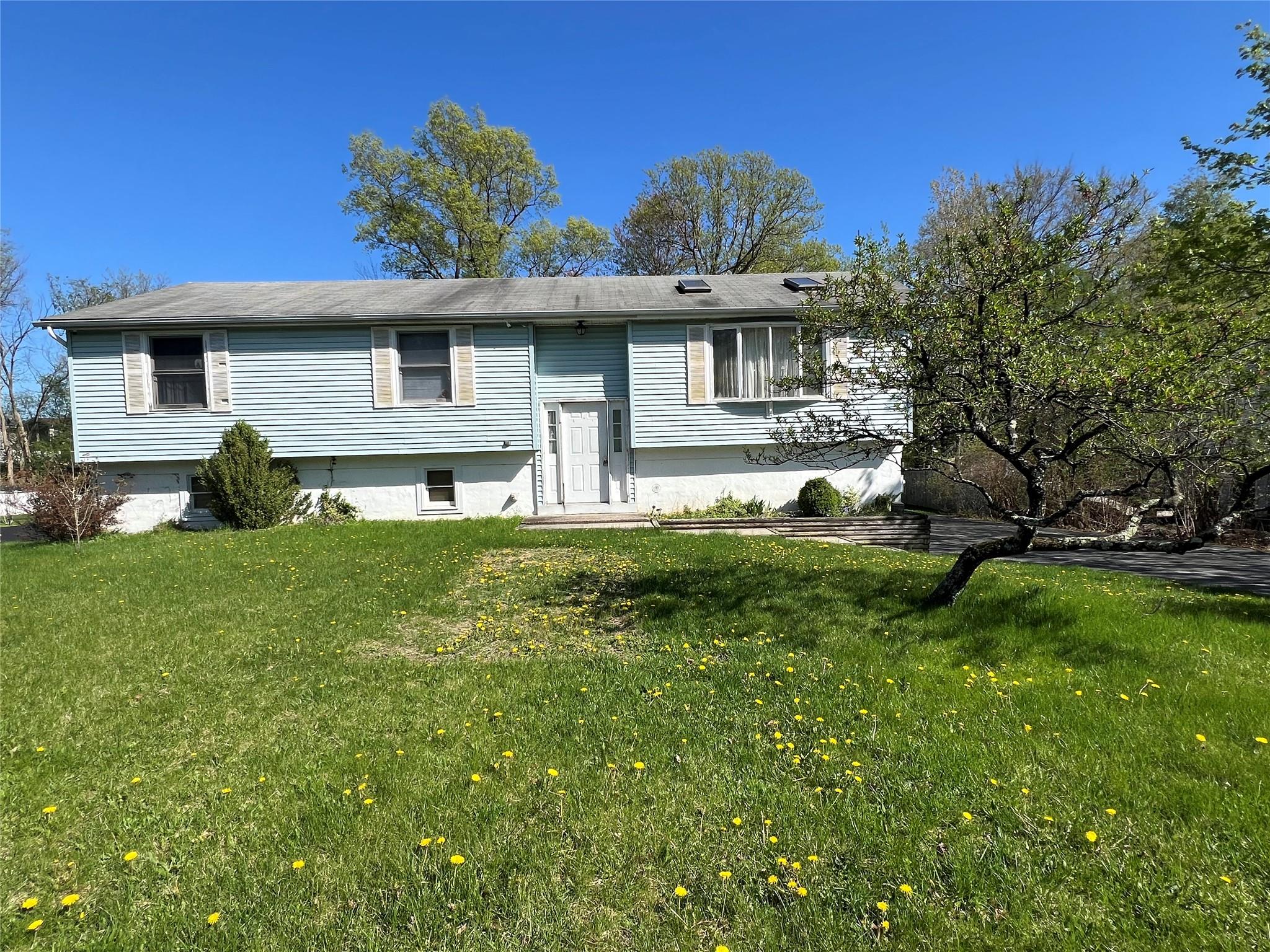 11 Keats Road Middletown, NY 10941 - Photo 1 of 1 Split foyer home with a front lawn