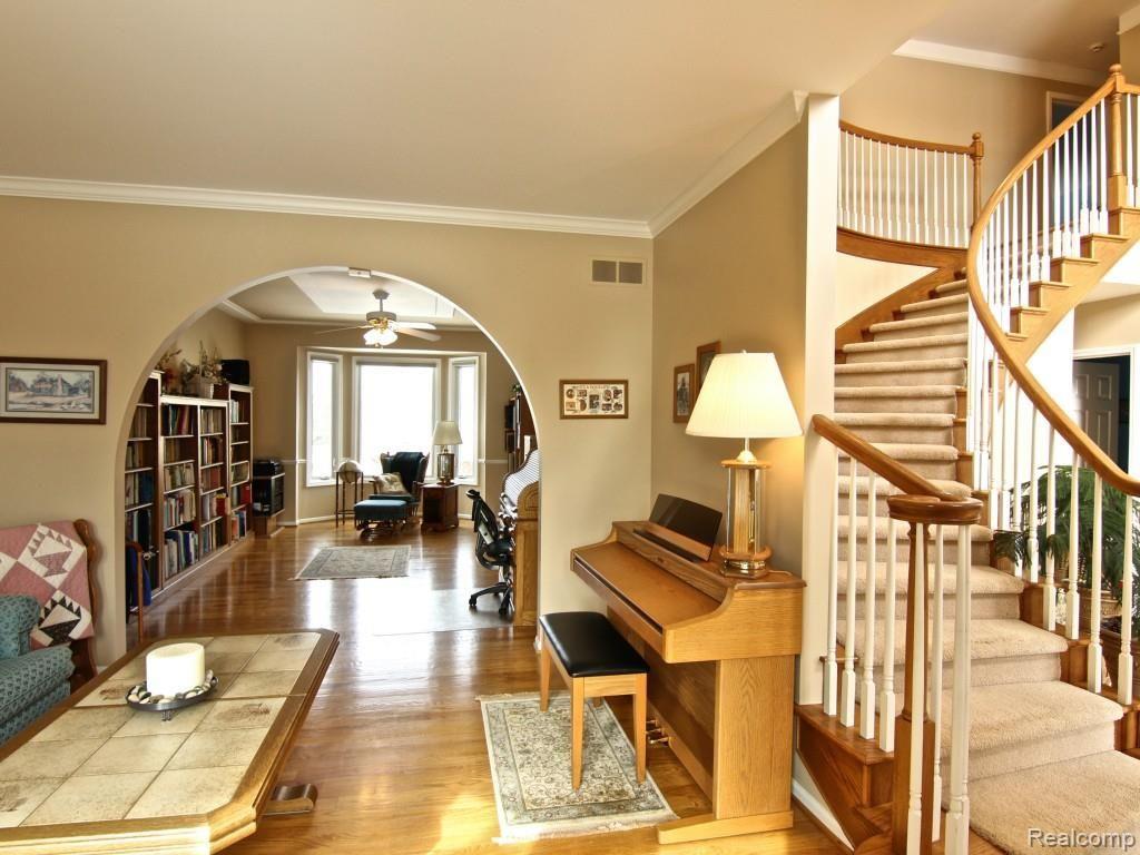 3856 Elk Drive Rochester, MI 48306 - Photo 13 of 71 IMG_0684.jpg