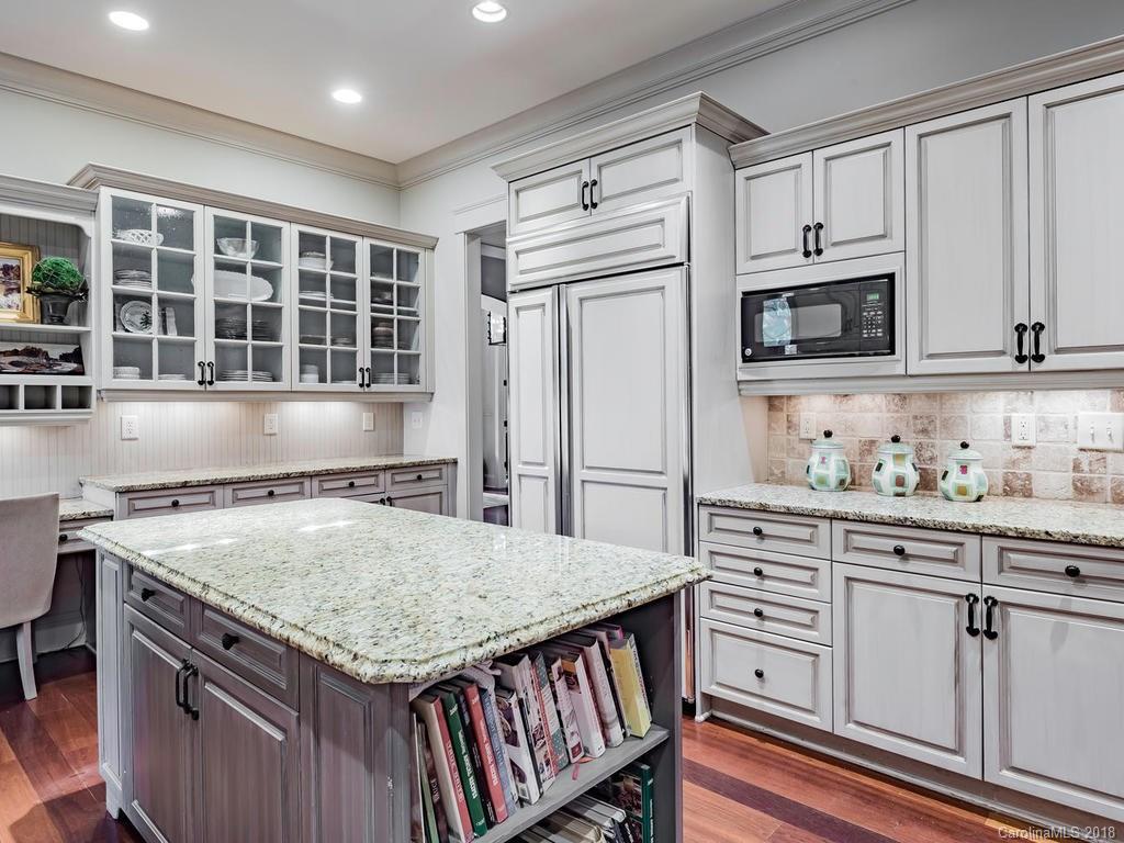 2000 Sterling Road Charlotte, NC 28209 - Photo 12 of 33 Gallery Image 12