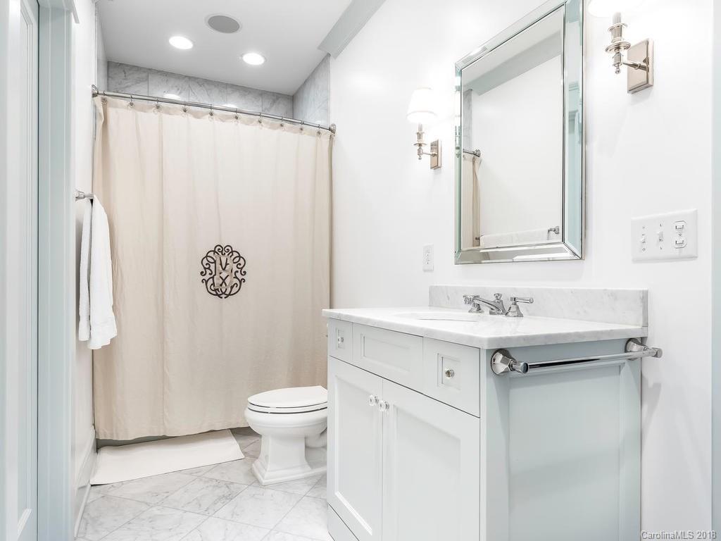 2000 Sterling Road Charlotte, NC 28209 - Photo 20 of 33 Gallery Image 20