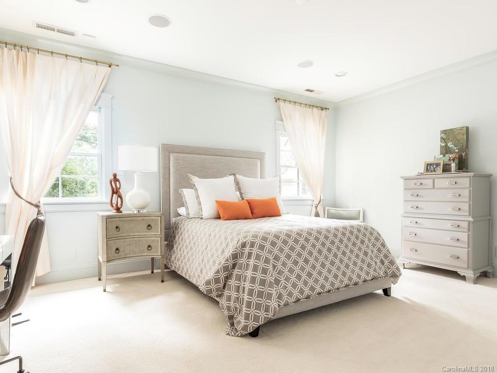 2000 Sterling Road Charlotte, NC 28209 - Photo 21 of 33 Gallery Image 21