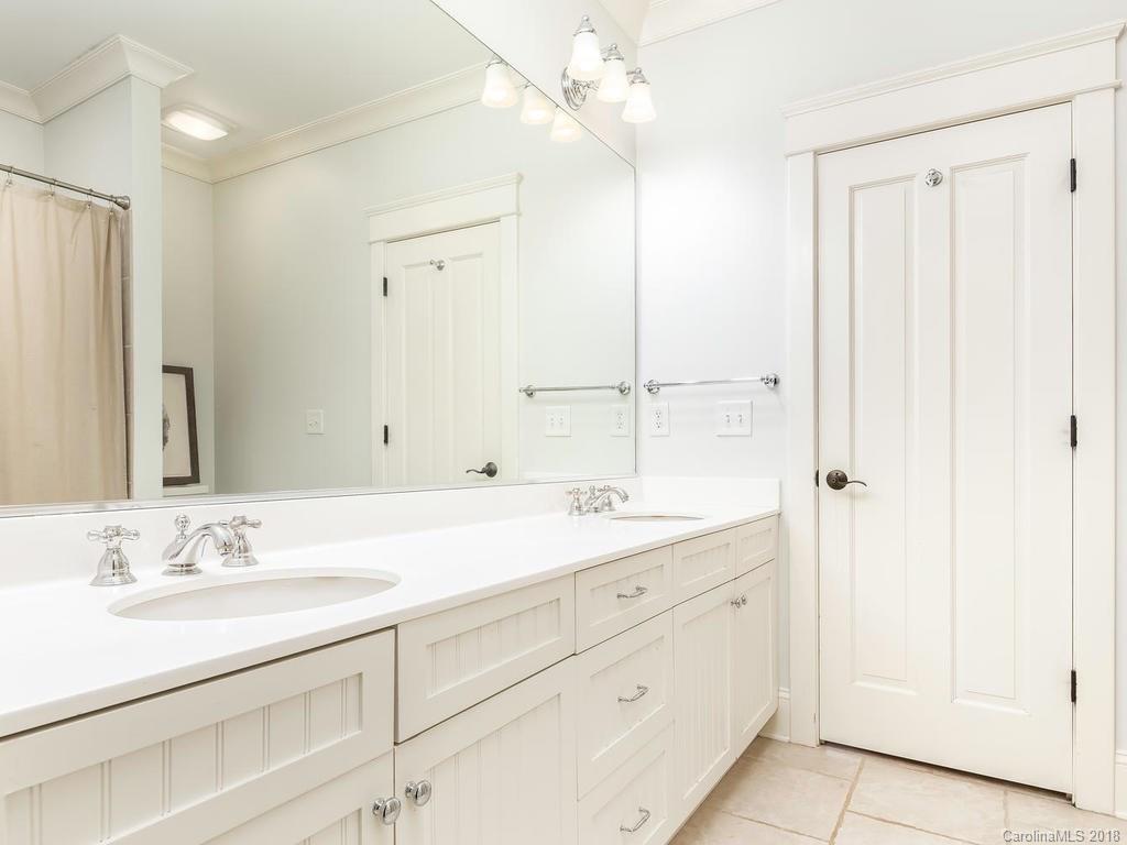 2000 Sterling Road Charlotte, NC 28209 - Photo 22 of 33 Gallery Image 22
