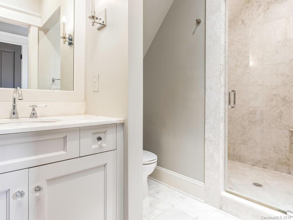 2000 Sterling Road Charlotte, NC 28209 - Photo 27 of 33 Gallery Image 27