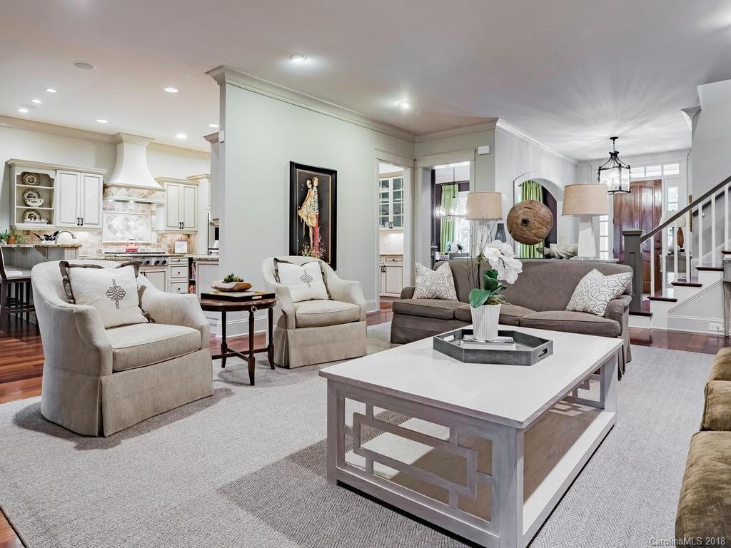 2000 Sterling Road Charlotte, NC 28209 - Photo 9 of 33 Gallery Image 9