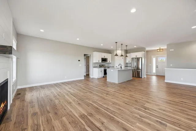 $515,000 | 1276 200th Avenue, New Richmond, WI 54017