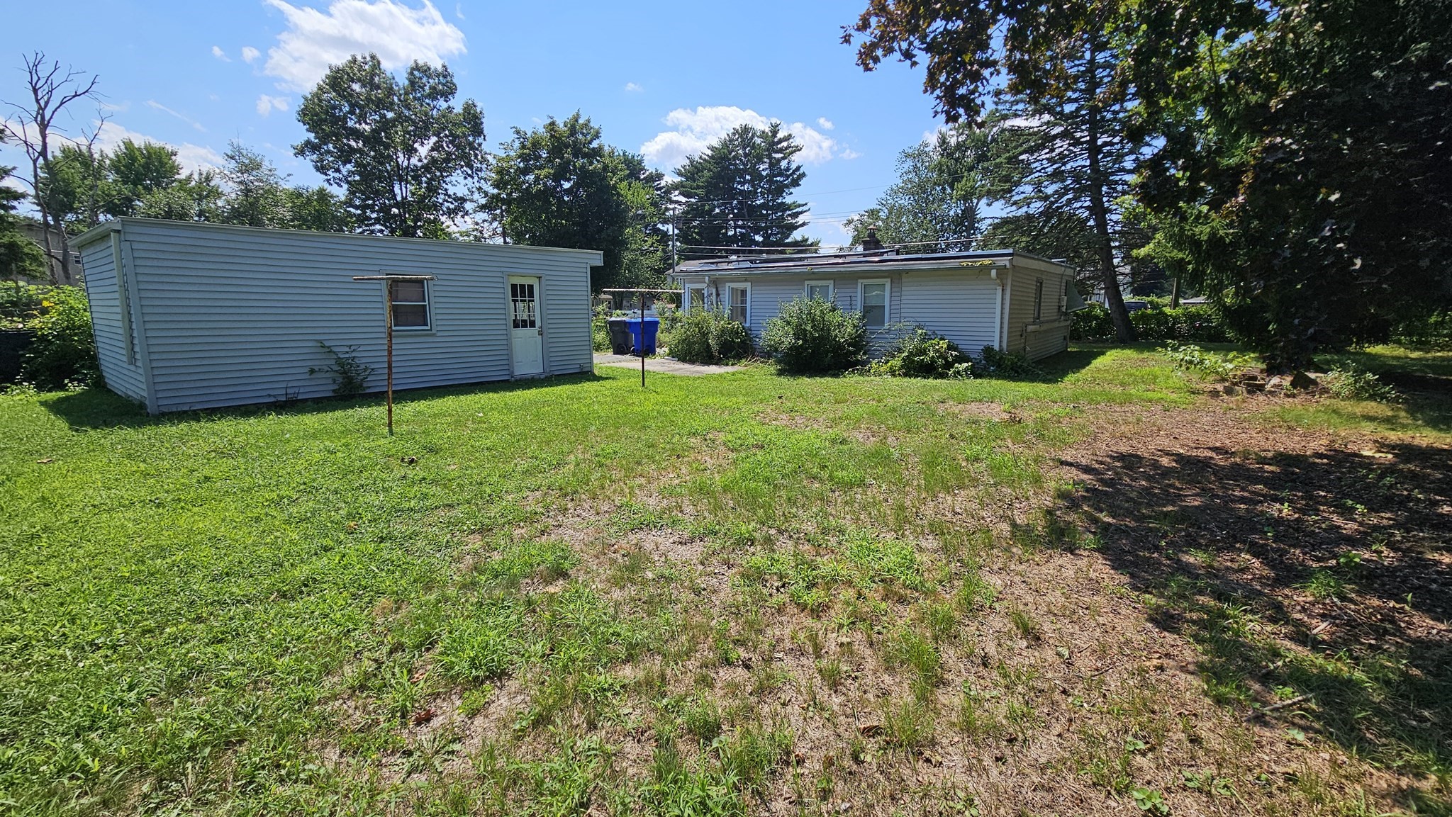 45 L Wallace Street Springfield, MA 01119 - Photo 10 of 11 Gallery Image 10