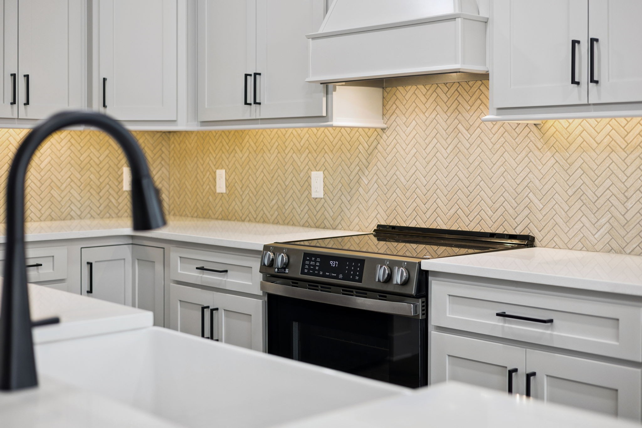 3151 Sulphur Springs Road Clarksville, TN 37043 - Photo 22 of 94 a kitchen with a stove and a sink