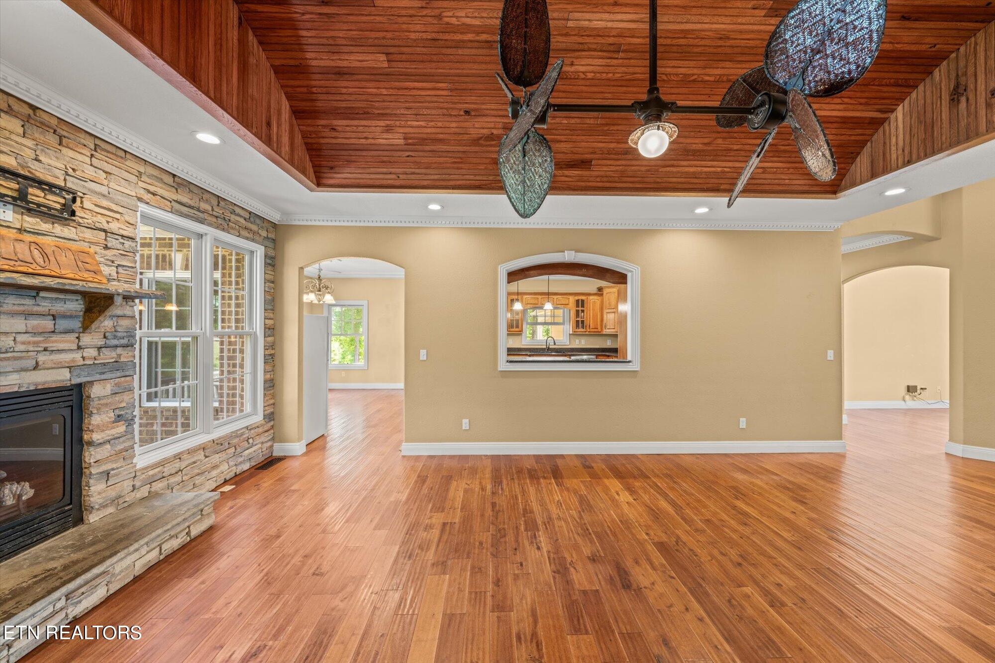 373 West Loomis Road Jamestown, TN 38556 - Photo 13 of 60 Gallery Image 13