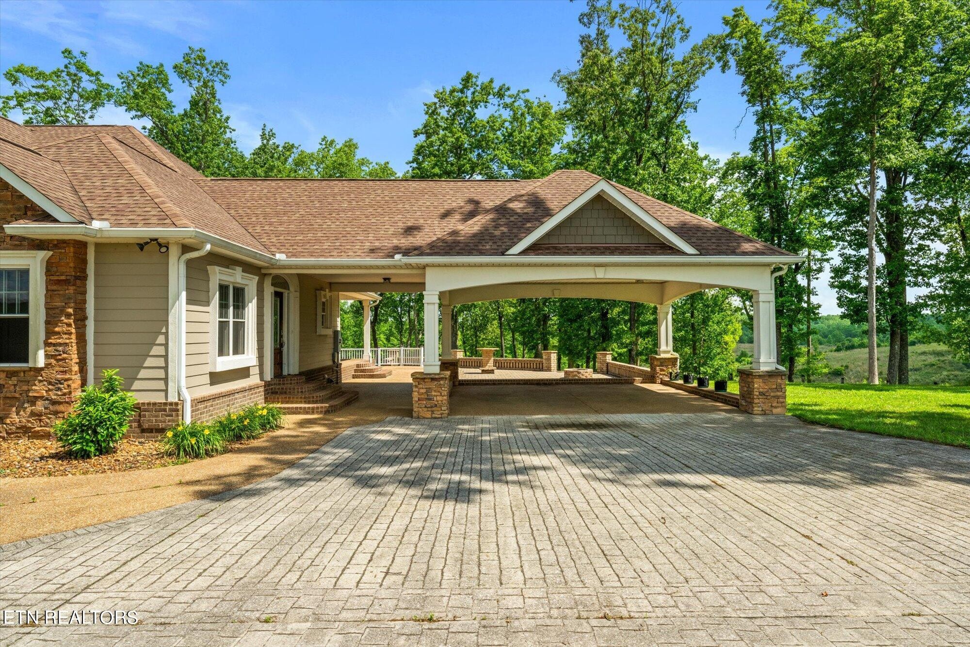 373 West Loomis Road Jamestown, TN 38556 - Photo 7 of 60 Gallery Image 7
