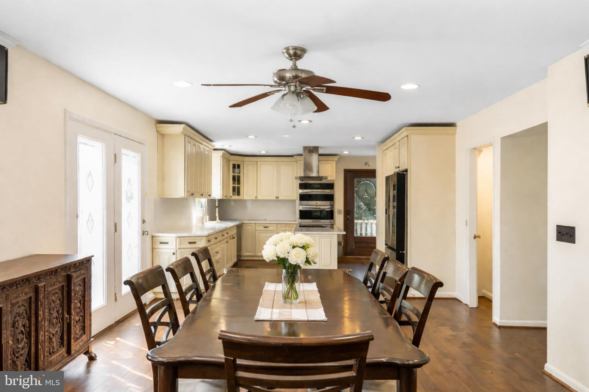4101 Roberts Road Fairfax, VA 22032 - Photo 8 of 18