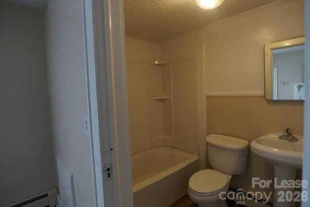 $1,000 | 8704 Old N C Highway 10, Hickory, NC 28602