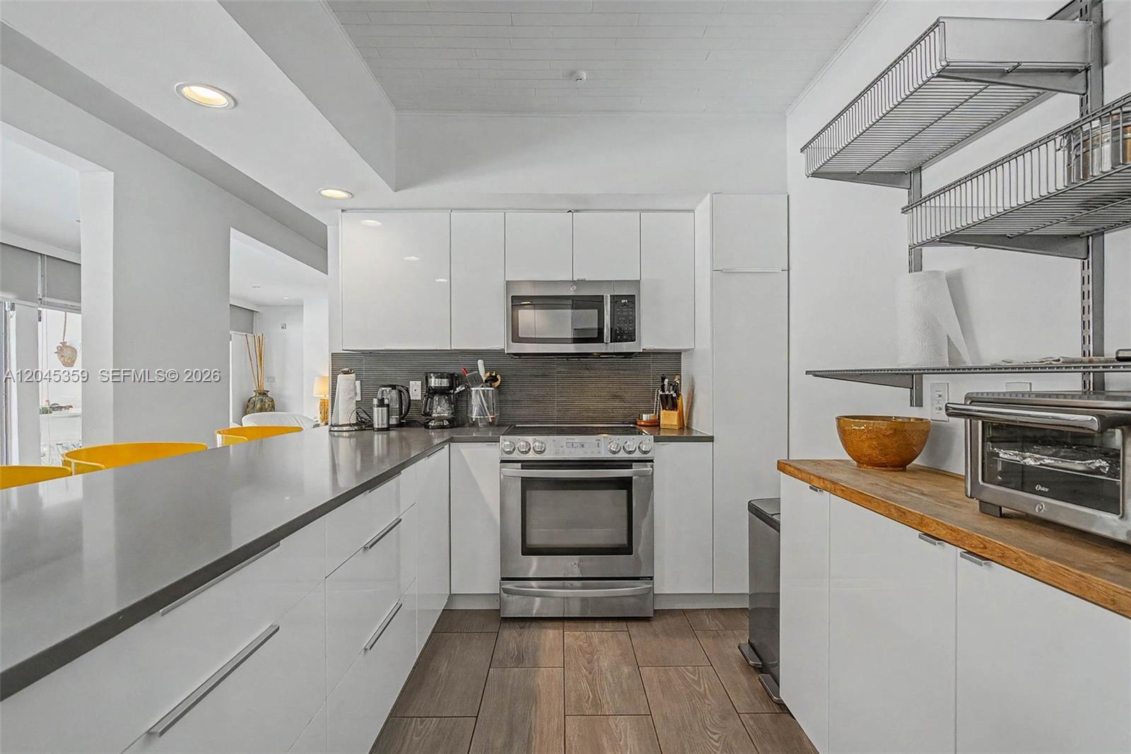 340 Atlantic Road Key Biscayne, FL 33149 - Photo 7 of 49