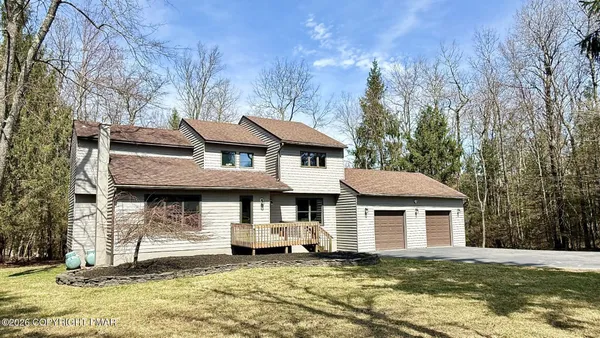 $559,000 | 419 Main Street, Gouldsboro, PA 18424