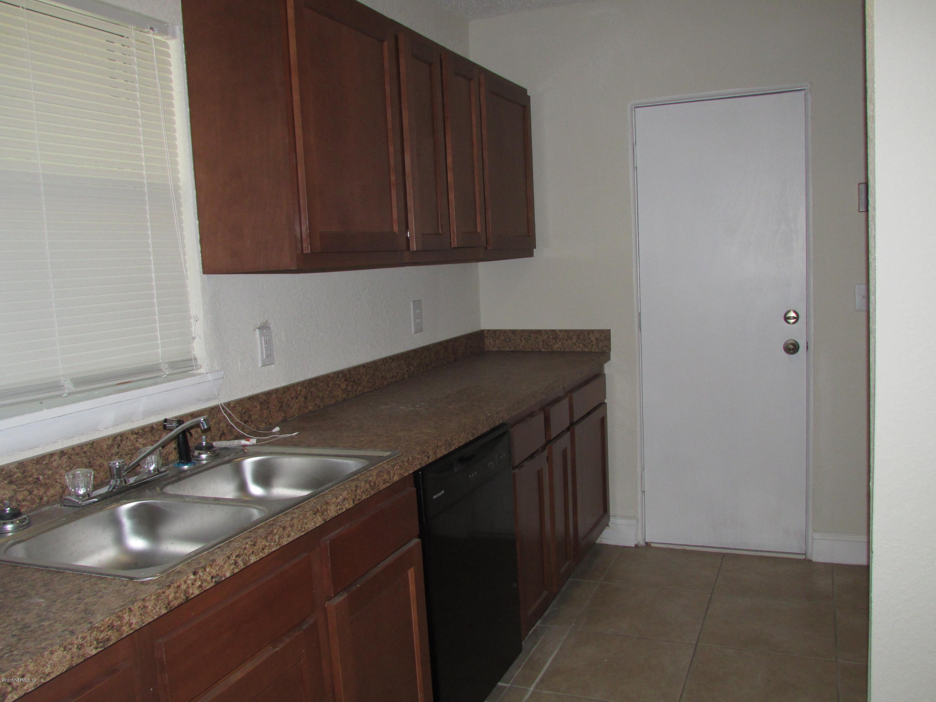 5856 Ransom Street Jacksonville, FL 32211 - Photo 7 of 11 5856 Ransom Kit