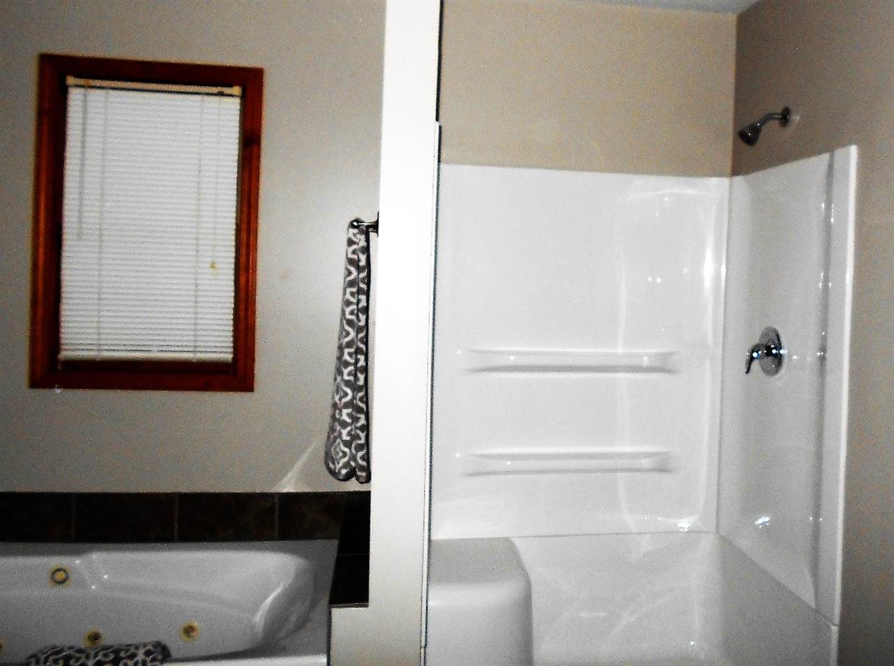 989 Fawn Court Decatur, IN 46733 - Photo 16 of 27