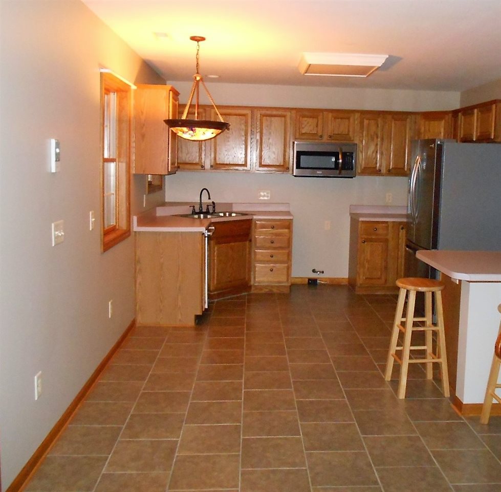 989 Fawn Court Decatur, IN 46733 - Photo 3 of 27