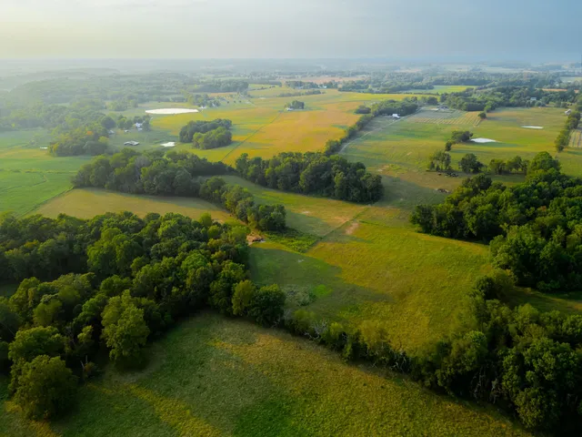 $999,000 | 1074 Pair Six Drive, Springfield, TN 37172