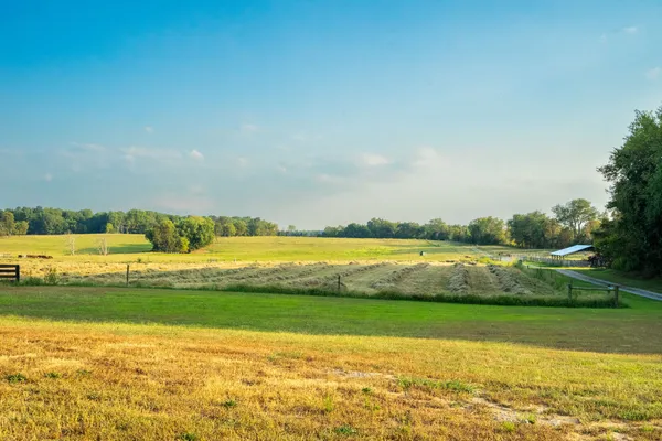 $699,000 | 1074 Pair Six Drive, Springfield, TN 37172