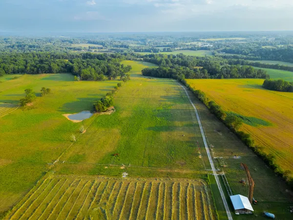 $699,000 | 1074 Pair Six Drive, Springfield, TN 37172