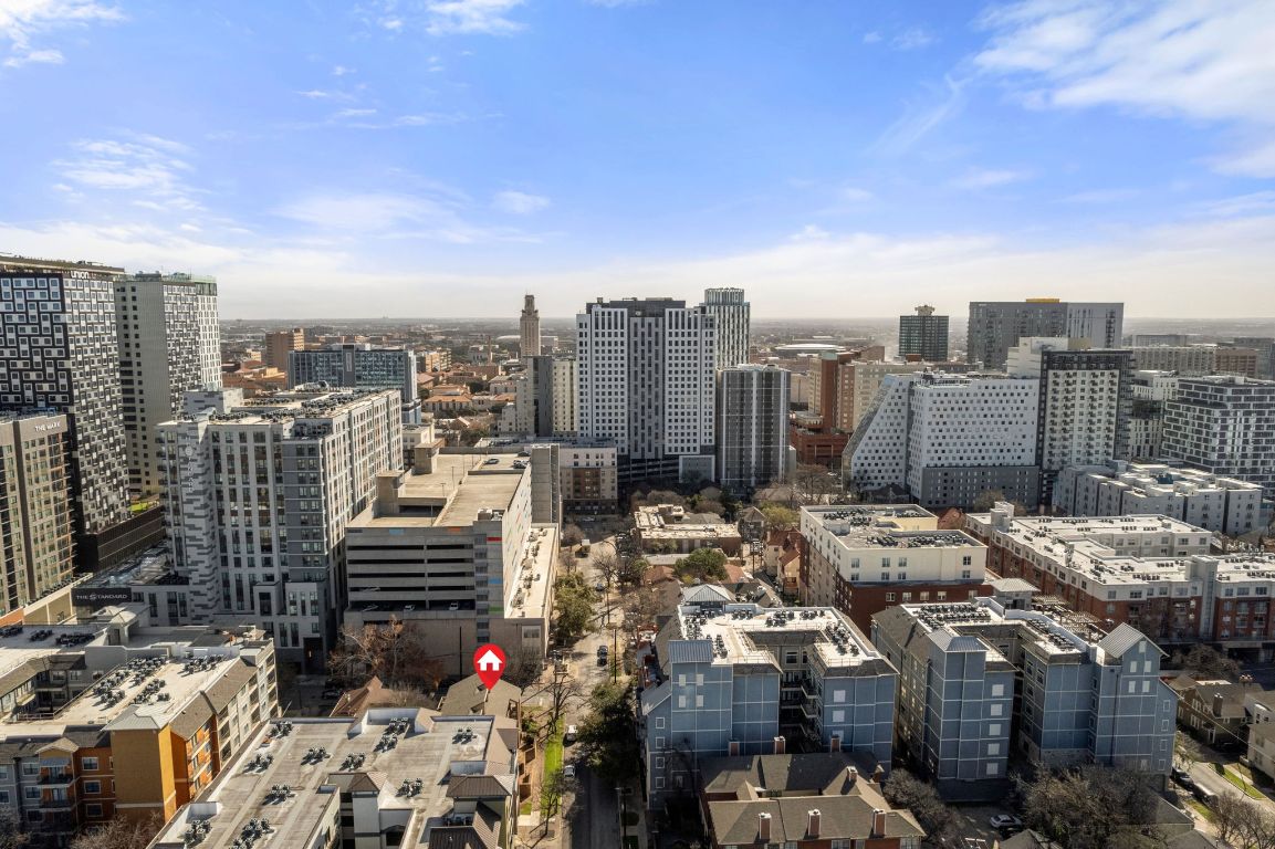 a picture of city view