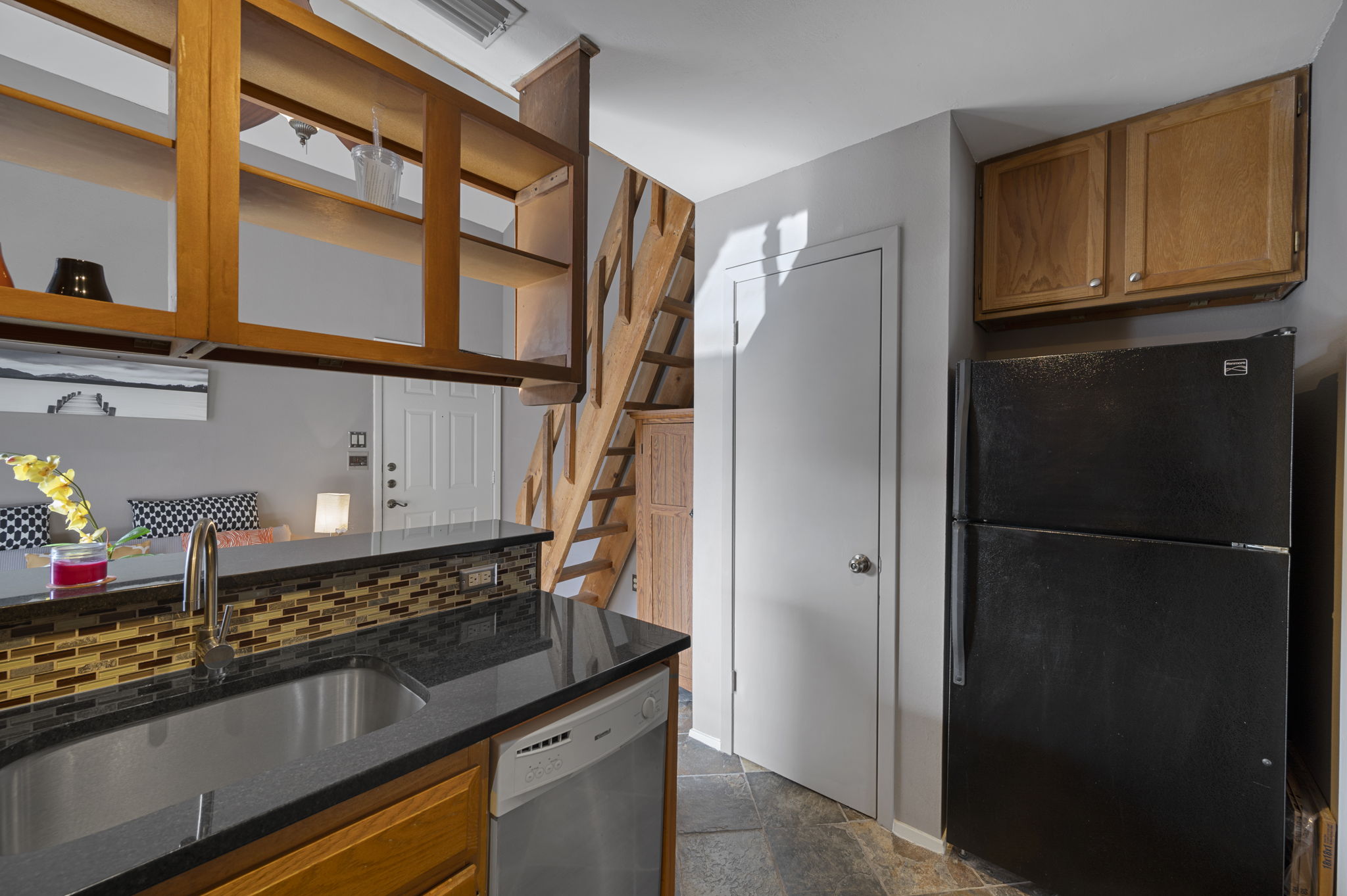 2210 Pearl Street, Unit 301 Austin, TX 78705 - Photo 11 of 35