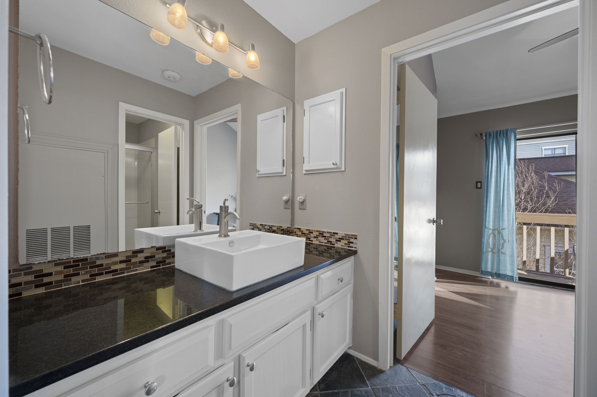 2210 Pearl Street, Unit 301 Austin, TX 78705 - Photo 14 of 35
