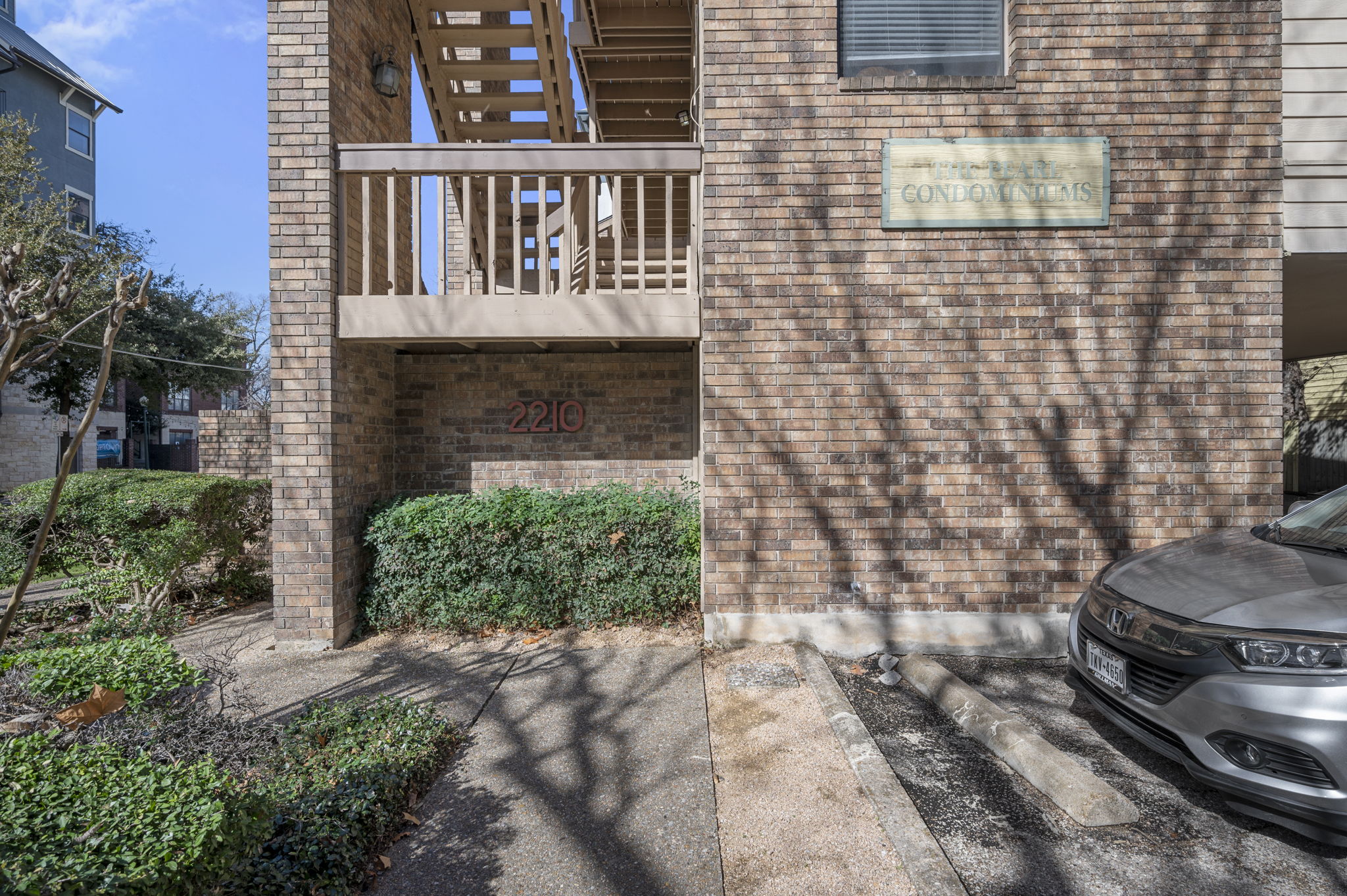 2210 Pearl Street, Unit 301 Austin, TX 78705 - Photo 22 of 35