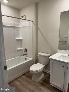 74 Alexander Way Westampton, NJ 08060 - Photo 13 of 30 a bathroom with a toilet and a bathtub