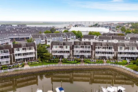 $819,000 | 206 Harbour Cove, Unit 206, Somers Point, NJ 08244