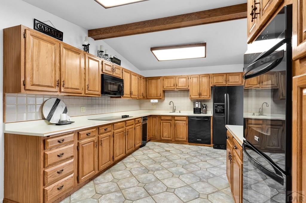 2126 Comanche Road Pueblo, CO 81001 - Photo 14 of 74 Gallery Image 14