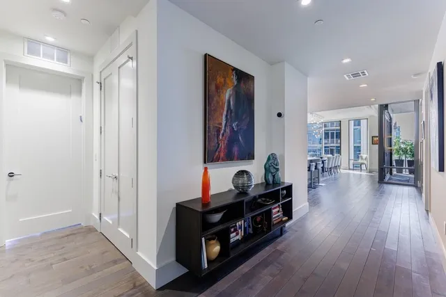 $1,995,000 | 3107 Peachtree Road Northeast, Unit 1504, Atlanta, GA 30305