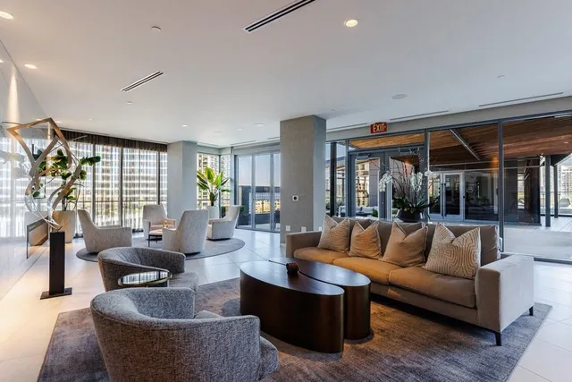 $1,995,000 | 3107 Peachtree Road Northeast, Unit 1504, Atlanta, GA 30305